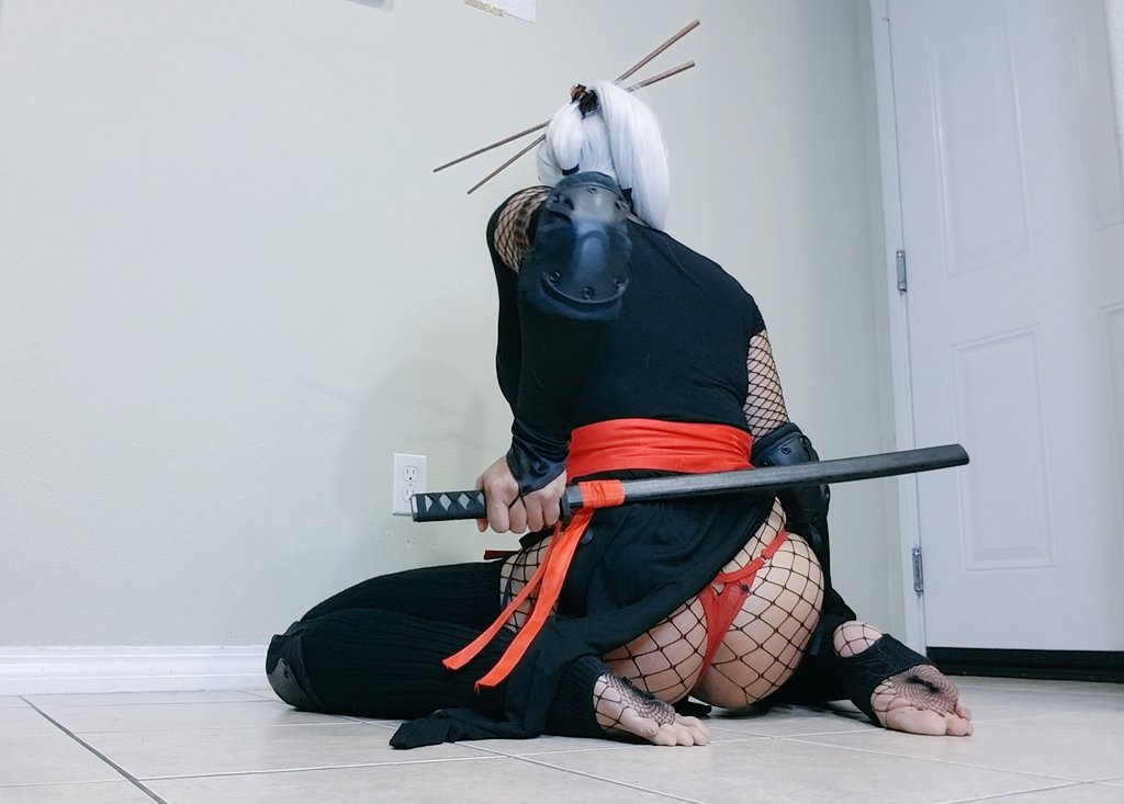 RinRisque's tweet photo. I'm not as fast as the others when I draw my blade cuz my sheath gets caught sometimes...

#trap #cosplay #femboy #kunoichi https://t.co/xn6Pvg9ZG6