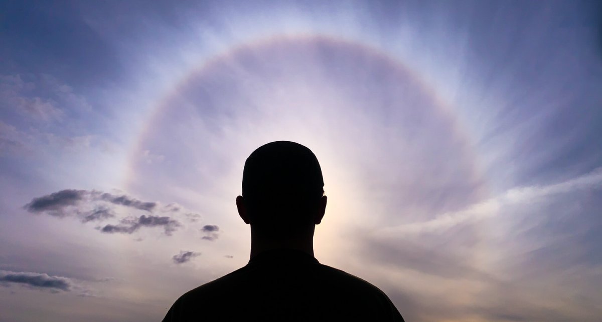 Pilvitornista näkyi tänään kaunis haloilmiö.