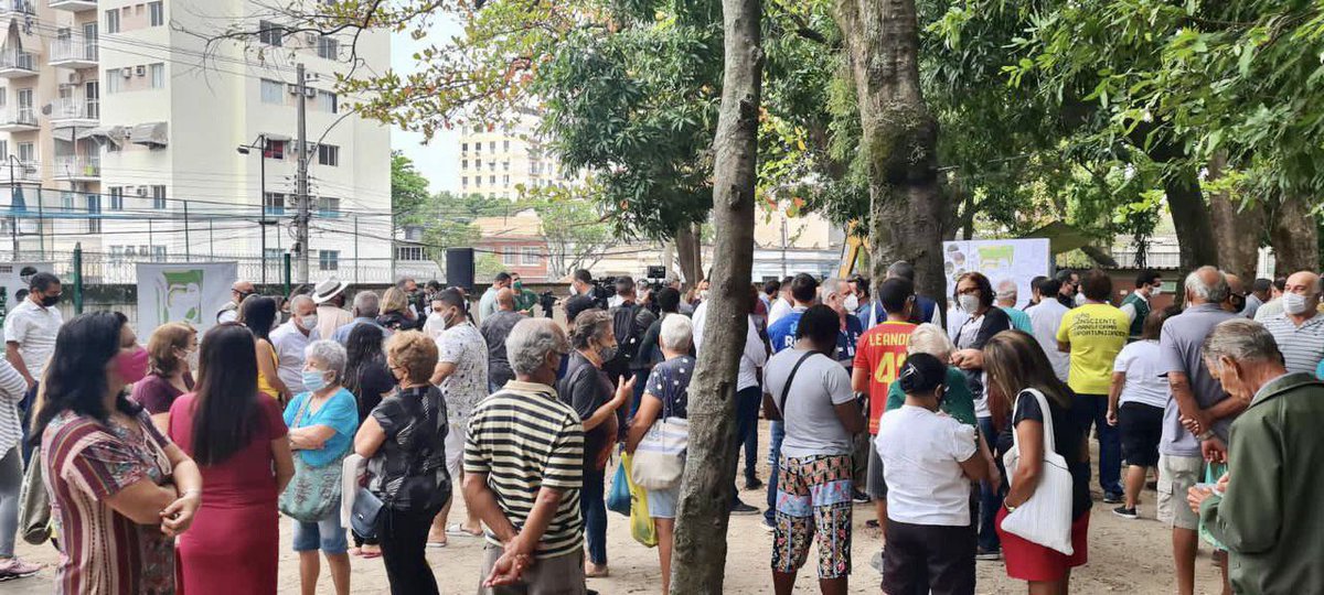 RafaelAloisioRJ's tweet image. Dia histórico hoje: o lançamento da obra do Parque Nise da Silveira, no Engenho de Dentro, começando pela derrubada do muro! Uma ação muito esperada já há tempos pelos moradores! Vai ser muito importante agregar as ações de meio ambiente e… instagram.com/p/CTe7wgiLQz_/…