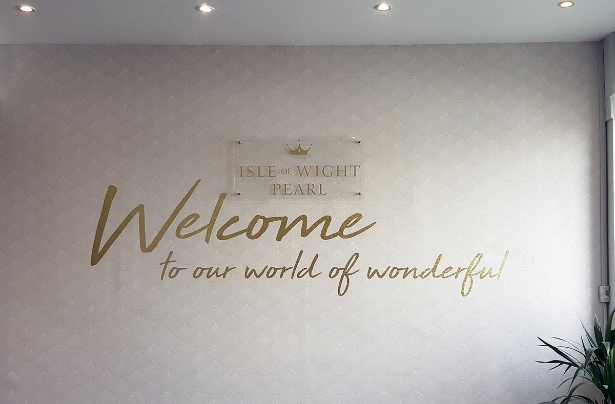 Gold wall lettering recently installed at IOW Pearl!