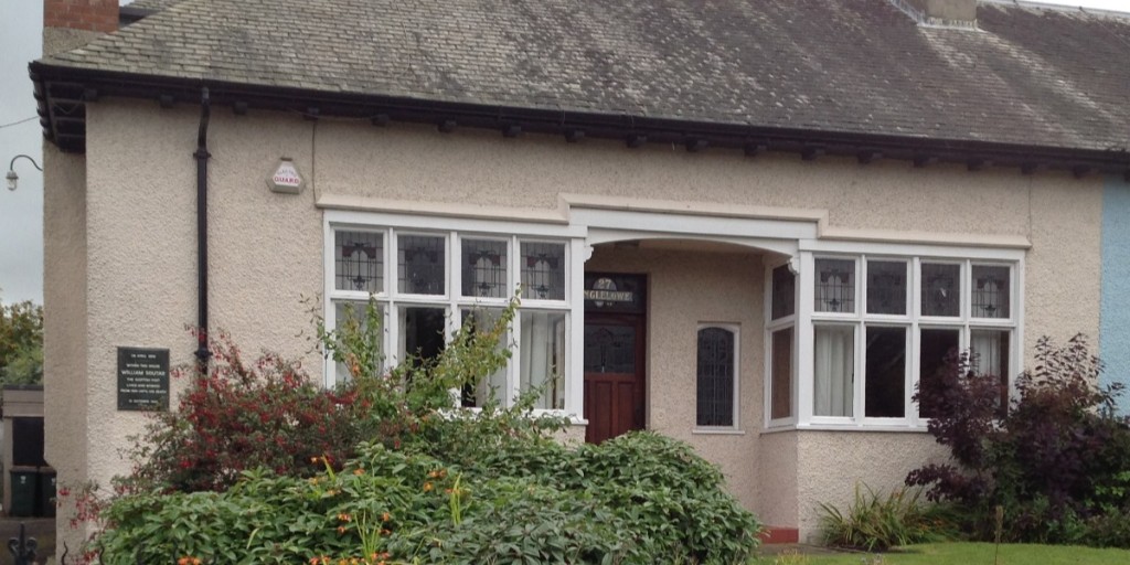 CPKLibraries's tweet photo. Curious to know who lived in 27 Wilson Street Perth? Then Sunday 19th September is your chance to find out as we take a behind the scenes tour of the home of Perth poet William Soutar for @DoorsOpenDays.

⌚ 11am - 3pm
🎫 Drop-in event - no booking is necessary

#DOD2021 #DODSCOT https://t.co/8NRIZKK0Oa