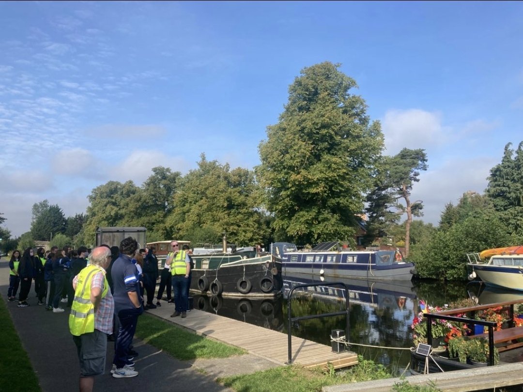edmundrice2017's tweet image. As part of their Community Care module, the TYs will be working with Tidy Towns Blanchardstown. We walked through the village today to see the great work that has been done! Thanks to Gerry and the Tidy Towns team for our guided tour! @BlanchardstownT #generosity