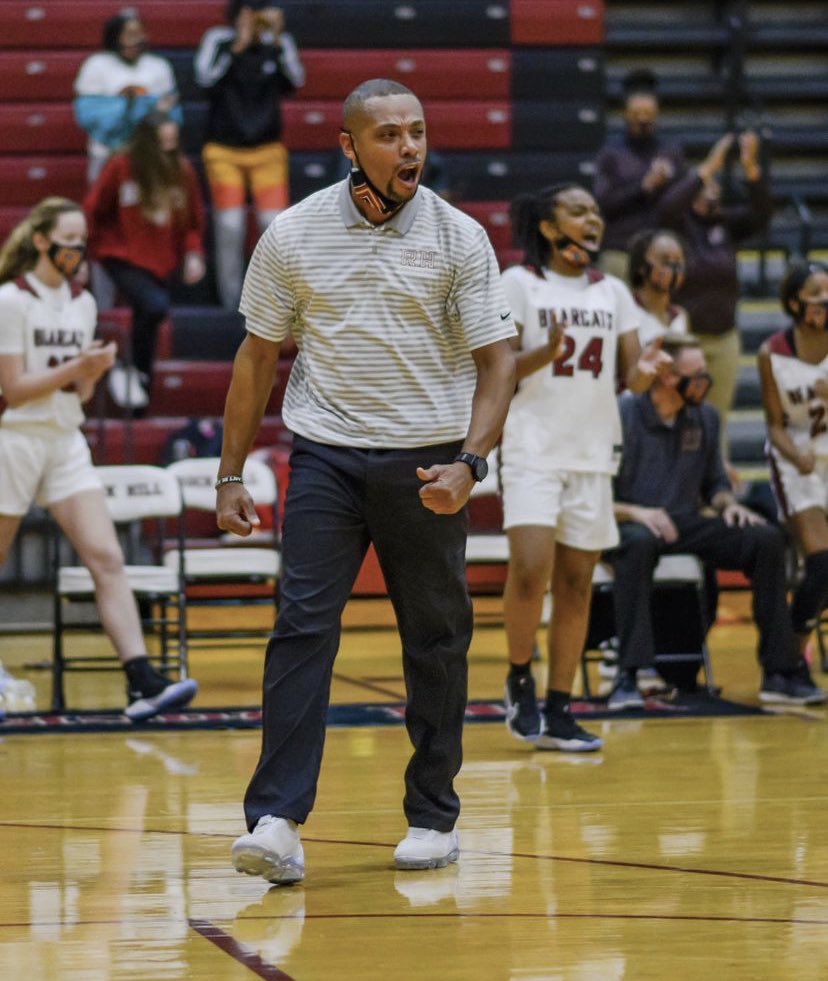 ABG3_'s tweet photo. Birthday shoutout to my guy Coach Orr! Thank you for your consistency, dedication, and commitment to our program and Rock Hill! Grateful to have you as a mentor! Here’s to many more bro 🤞🏽@RHHSGirlsBBall ! #DaProfessor #CoachK #Coach #Mentor https://t.co/LzaMbE3TIn