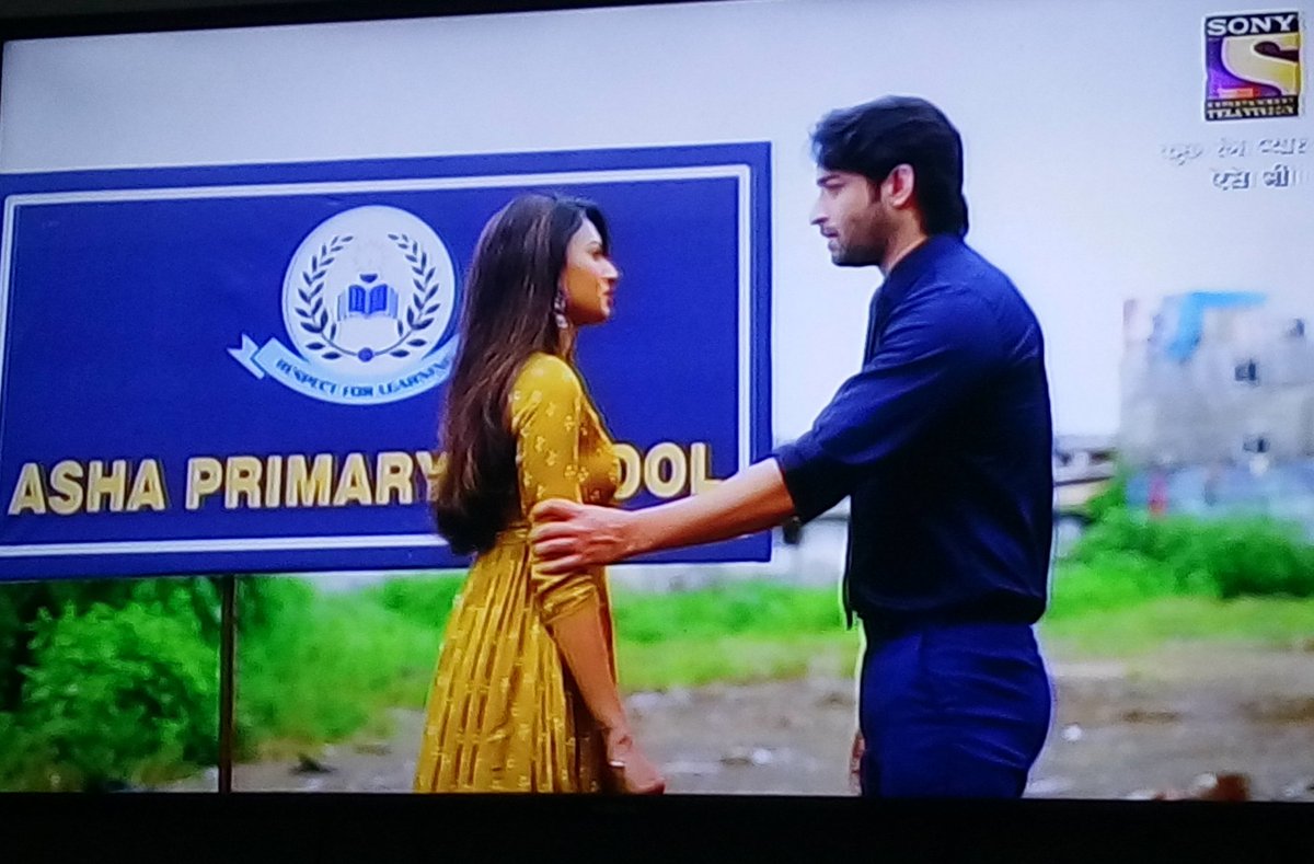 esratjahankeya's tweet image. #DevDixit you&apos;re EXCEPTIONAL♥️🥺 #ShaheerSheikh #KRPKAB3