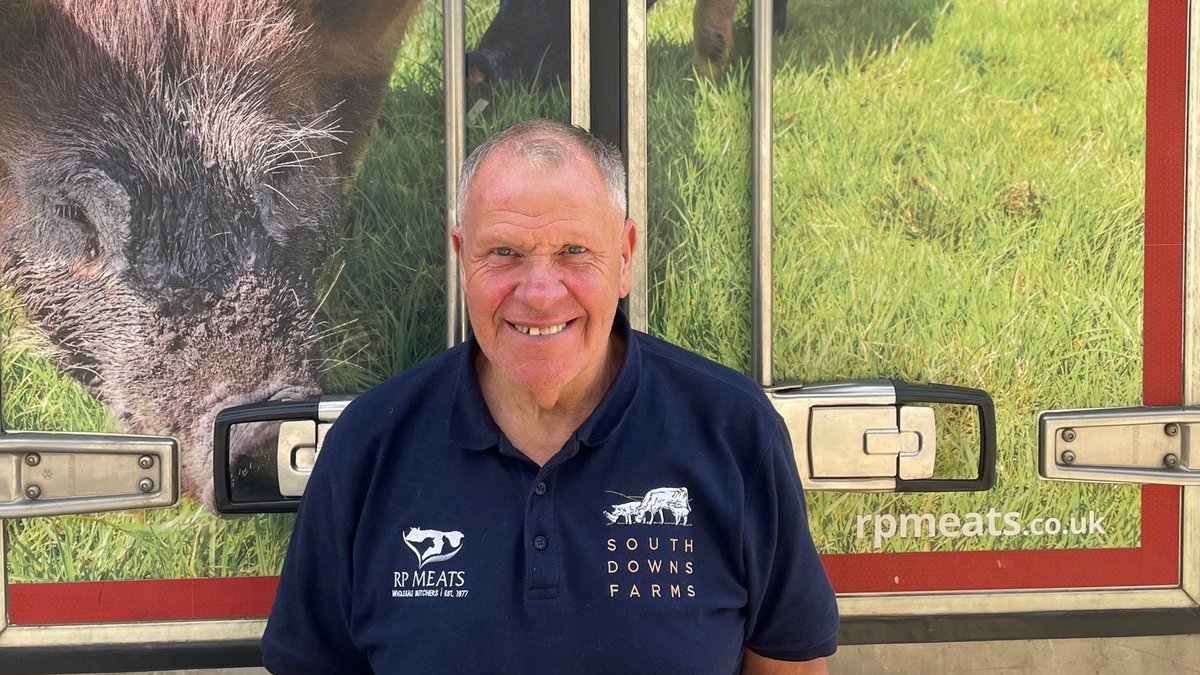 Next up in our team introductions we have Simon, our fantastic cleaner with a brilliant sense of humor. Simon looks after our office spaces and maintains the hygiene in our meat cutting room. #meatindustry #butcherwholesaler #meettheteam