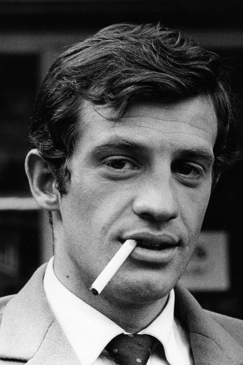 ChaussettesDP's tweet image. Une légende du cinéma français s’en va…🕊🕊🕊

#JeanPaulBelmondo