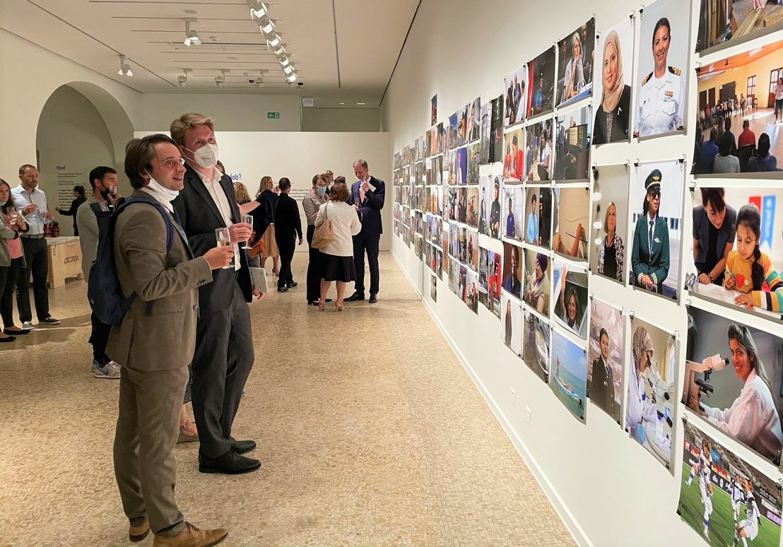 GenevaImpact's tweet photo. 🔔 Until 1 October, "DIVERS EGALES UNIS" at Musée Rath in #Geneva showcases photos from #NotAWomansJob? Exhibition🌟 https://t.co/iAZdiBeICN https://t.co/Z1R2GOqcAA