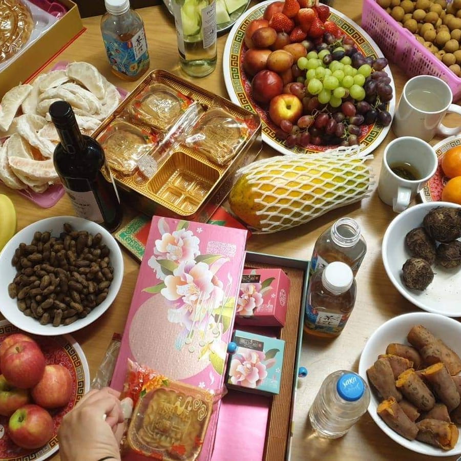 This year, we will be celebrating the Mid Autumn Festival on 22 September from 11.30am. 

For just £10 members/£15 non members entrance fee, you can enjoy a #midautumnfestival  #banquet with friends, #liondance, #raffle and #karoke(£3/song).

DM if you'd like to join us!