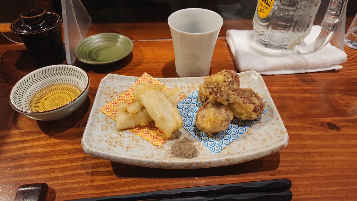 KimotoJunichi's tweet photo. 頂きましたよ‼️ 金賞受賞酒のわかむすめ 燕子花 ‼️香りが穏やか…旨味がしっかりとしていて、綺麗にキレて行く…旨いですよね‼️👍👍 飲めて、良か���たなぁ〜😁😁😁 アテは、栗と穴子の天ぷらと、子持ち鮎の塩焼きで……＃わかむすめ 燕子花 https://t.co/iEnsXlMEkQ