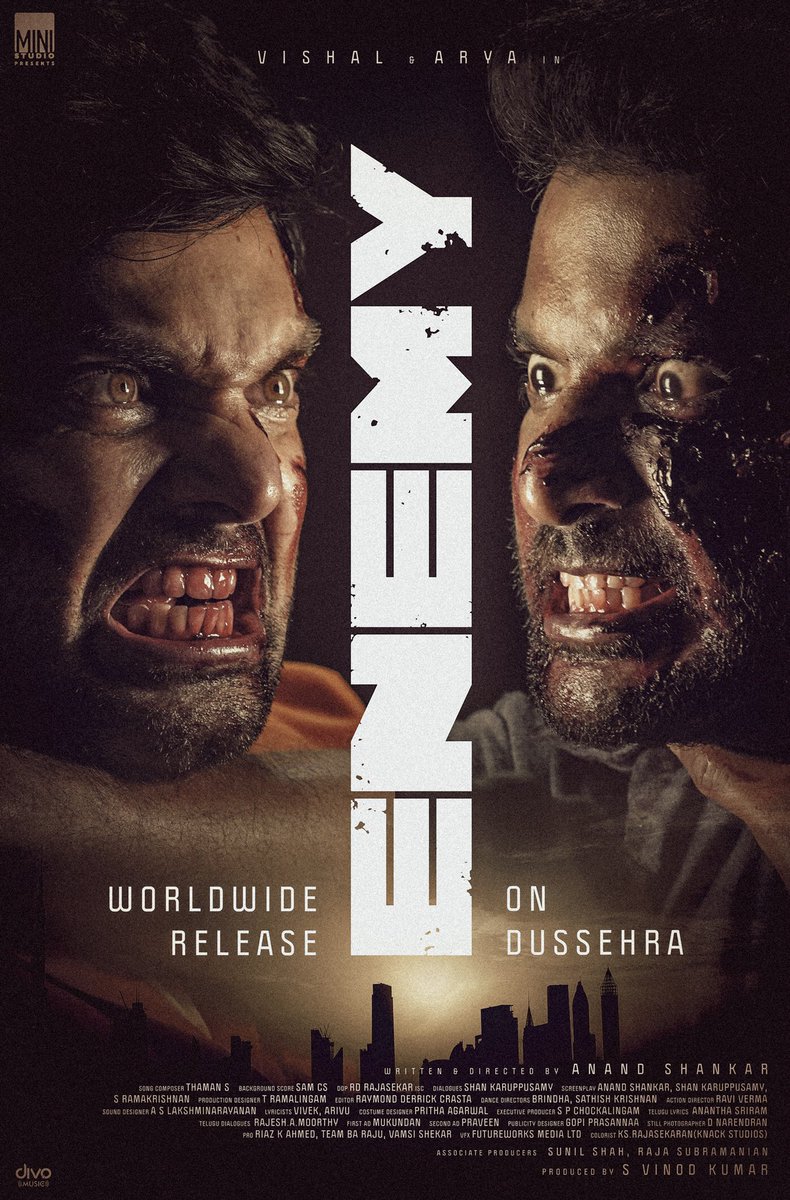 gujarshivraj's tweet photo. #Vishal aur #Arya ki movie #ENEMY #Dussehra par release hogi. Film ke Director #anandshankar hain.
@VishalKOfficial #AyudhaPooja
@arya_offl @anandshank #totalfilmi https://t.co/gGgAXc46ig