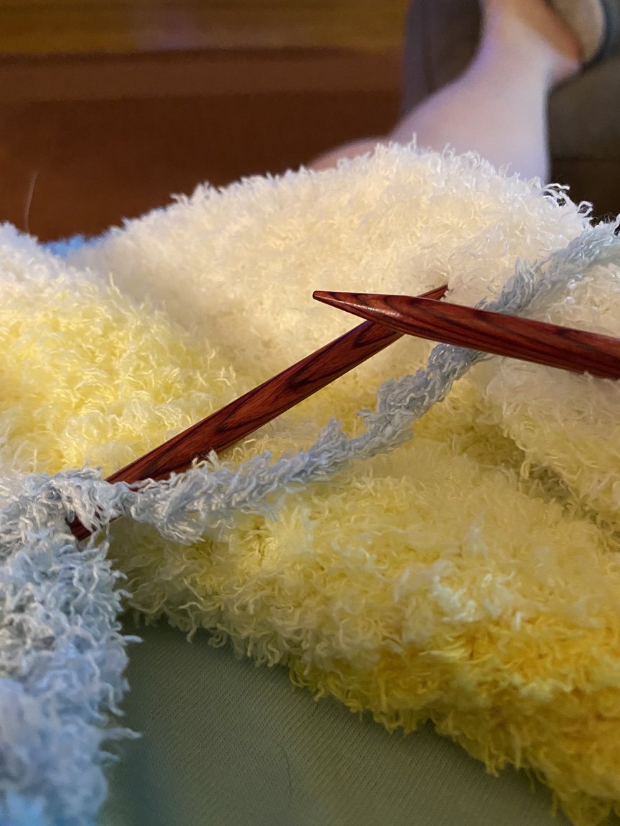 lizzycaps's tweet image. Should be work working but I’m doing this instead #fuzzyblanket