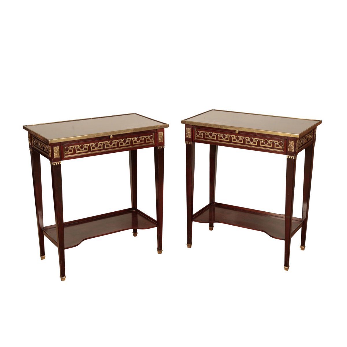 There is still time to view our Interiors Auction!

We open our doors for viewing tomorrow at 9:30am at our Brewery Square Saleroom.

#dukesauctioneers #interiors #antiques #furniure #fourposterbed #interiorinspo #interiordecor #dukes #auction #auctionhouse #dorchester #dorset