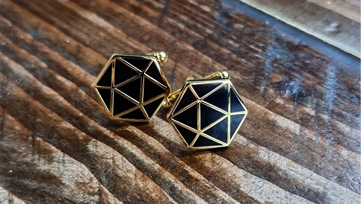 How many of you guys are running with the luck feat? Get over to our Facebook page on Wednesday to enter our giveaway! 🤩

Available in Steel and Gold 🖤💜💛

l8r.it/oaoz

#giveaways #giveawaytime #dungeonsanddragons