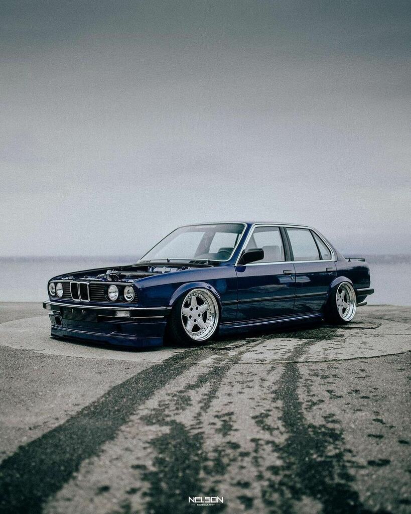 LoweredLife's tweet photo. Talk about clean 😍
📸 @e30_jxhn x @nelsonphotography115 #loweredlifestyle
.
.
.
#bmw #e30 #stance #low #e30bagged #acschnitzer #fitment #airlift #airliftperformance #bagged #freedomtw #bagrider #starfobar #e30mafia #car #dope #hxrny #e30_lifestyle … https://t.co/BiPbCUdtTu https://t.co/QAbEqrrQ9u