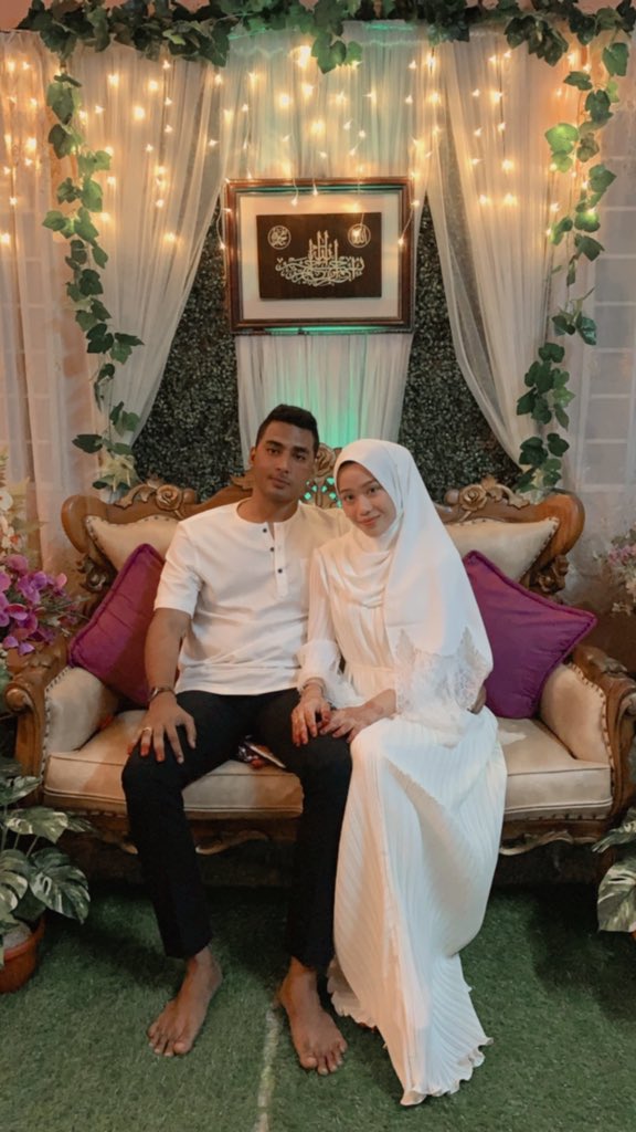 izzuhanaa's tweet photo. Officially Puan Hana 🤍🤲🏻 https://t.co/bsSPk4AL36