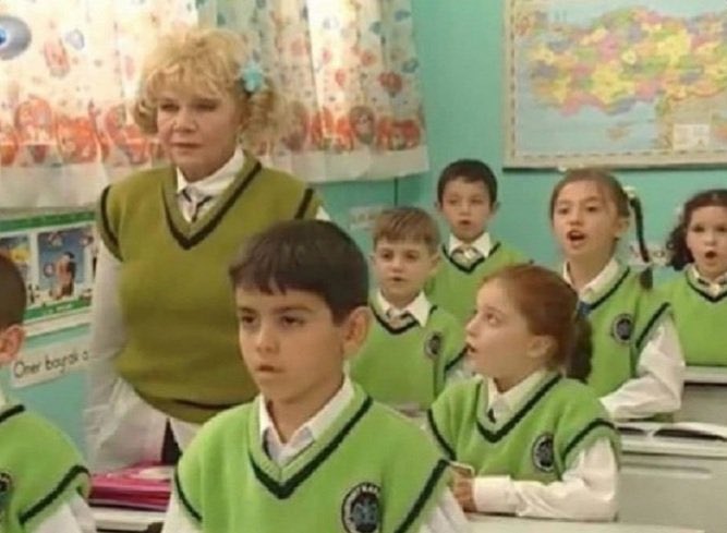 okullar acildiktan sonra alttan aldigim dersin sinifi