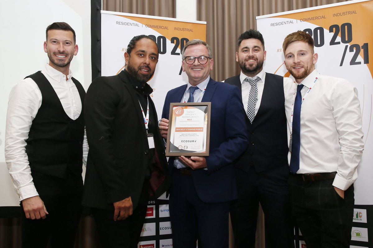 ConsumerEnergy_'s tweet image. Some great photos taken by @jsmitchellphoto - jasonmitchellphoto.co.uk📸📸 

What an amazing evening at the Energy Efficiency Awards 2020/21, we can’t wait for next year already 👏🏻👏🏻

#energyefficiencyawards #boilerinstaller #insulationinstallation #eco #energisingyourgreenerworld