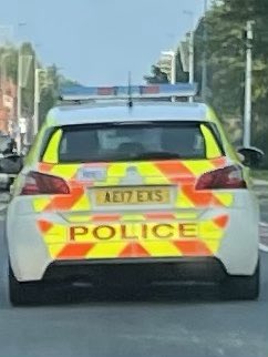 BrandonBaileyUK's tweet photo. @gmpolice whoever is driving this car needs a lesson it what going through a red light means and then went straight on in a left turn only lane. No indicators and no blue lights!!! Walkden 6.30pm 6th Sept 2021 https://t.co/YV8LdrMm6w