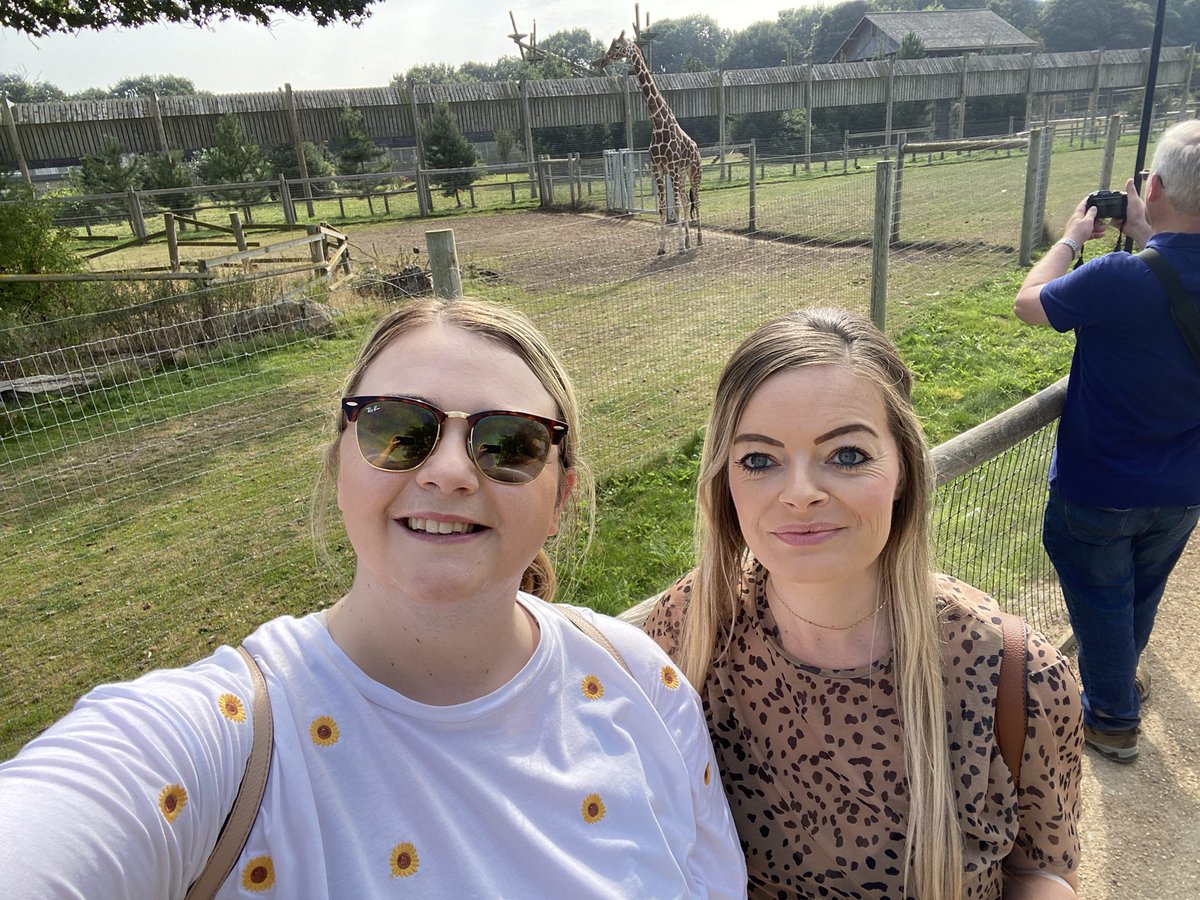 JDobson18's tweet photo. Do you know what makes me happy? Giraffes and @jemstones22 and today I got both 🥰 https://t.co/Vd9Ih0lVWp