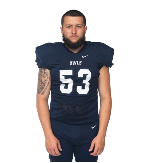 #53 one out of two of my favorite players💙🤍
<a href="/ccronce2/">christopher</a> <a href="/SCSUFB/">SCSU Football</a>