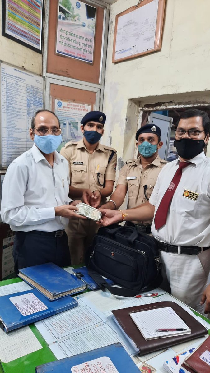 DRM - Mumbai Central, WR tweet media