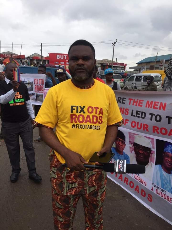 OGOKAYODE's tweet photo. We have spoken again, Sango Ota need serious attention on ota roads, we wont relent until something is done #FixOtaRoads https://t.co/Lq7yMBFjBy