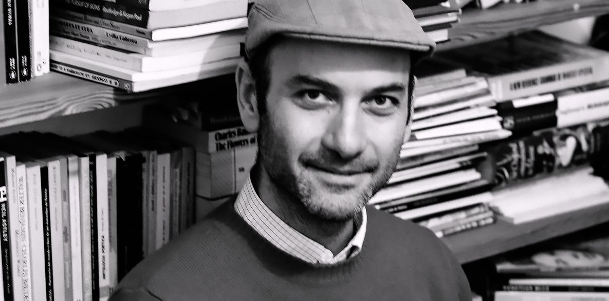 PoetryTranslate's tweet photo. ‘I experience the orphanage of language…’ @leoboix, PTC Advisory board member and poet talks to Angus Reid of @M_Star_Online about exile, language and the irony of the title of his first collection of poems written in English, Ballad of a Happy Immigrant: https://t.co/XqExq810Wi https://t.co/TcZ0gup2tr