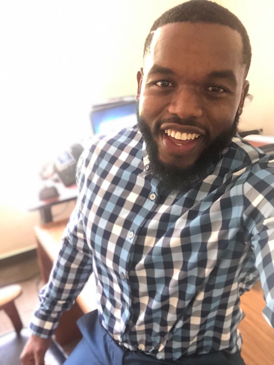 Hi my name is Dr. Jeremy Williams, I’m an assistant professor at Kent State University in the Department of Geology. I use geochemistry to research climate change, mass extinctions, water quality, and archaeology.
#BlackInGeoscienceRollCall #BiGWEEK2021
