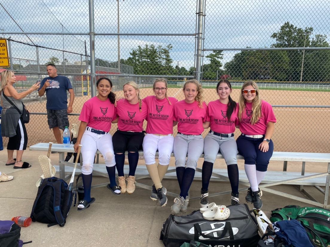 mallory_winner's tweet photo. Had lots of fun at the One After Seven Camp for our showcase this past weekend!! #softball #cantstopwontstop #gettingbetter #travelsoftball https://t.co/9lV8XiOwOK