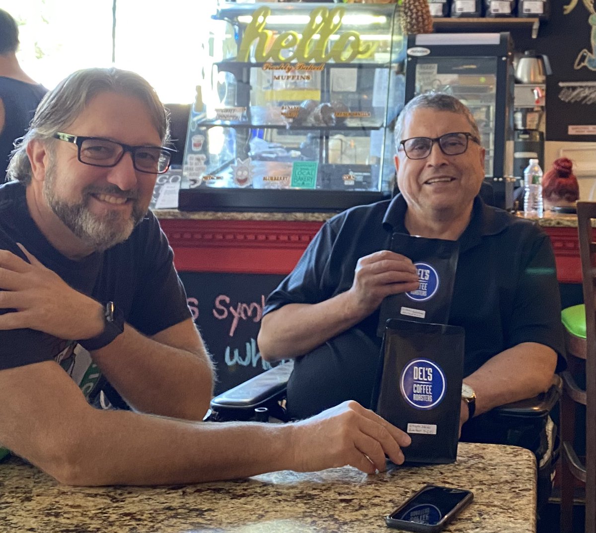 Always great when I get to deliver coffee in person. Happy Coffee Monday!

#coffeemonday☕️ #facetoface #coffeedelivery #bagsofjoy #coffee #coffeelover #coffeeboston #coffeetime #coffeeaddict #specialtycoffee