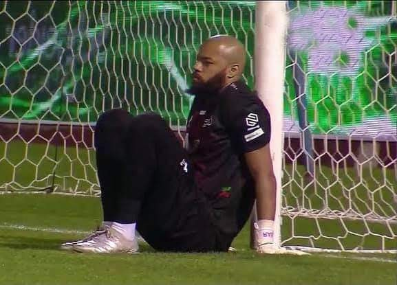 hakimgasmi3's tweet photo. نهاية المباراة : الجزائر 8 - 0 جيبوتي   🔥
لمن لم يرى رايس وهاب مبولحي 😅 https://t.co/wXy9ftATx7