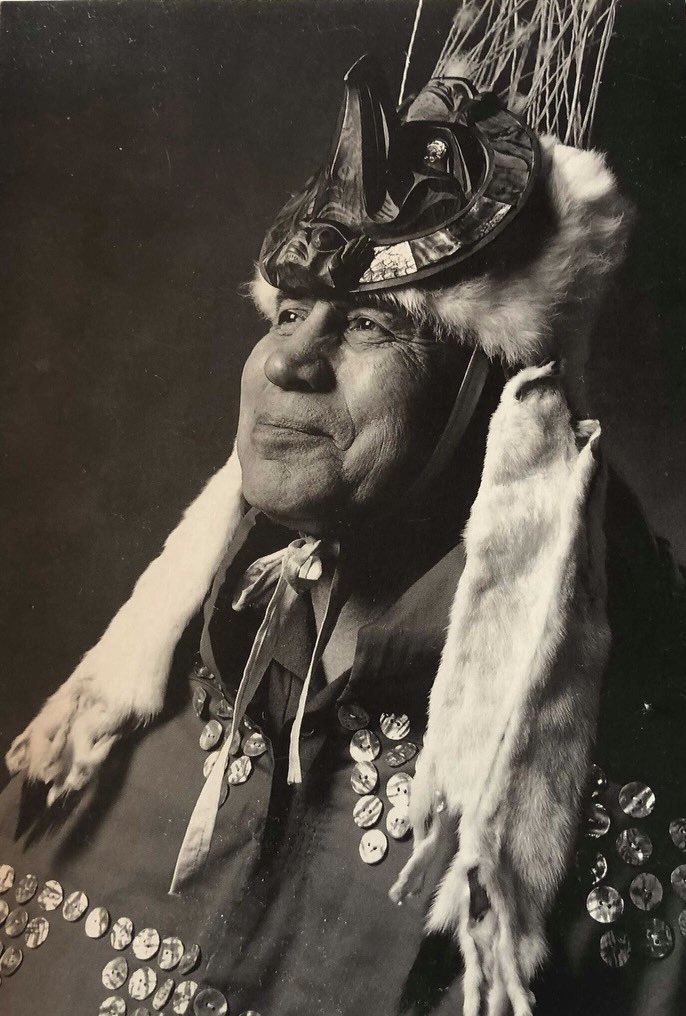 Oh my…such sad news. I will always remember Hereditary Chief Edwin (Ed) Newman for his lifetime of leadership among our people, his unwavering strength &amp; kindness &amp; his love of family &amp; community. So #Grateful.🙏🏽

Deepest condolences to Vera &amp; family.❤️

#RIP Himas Kas’u Nulis✨