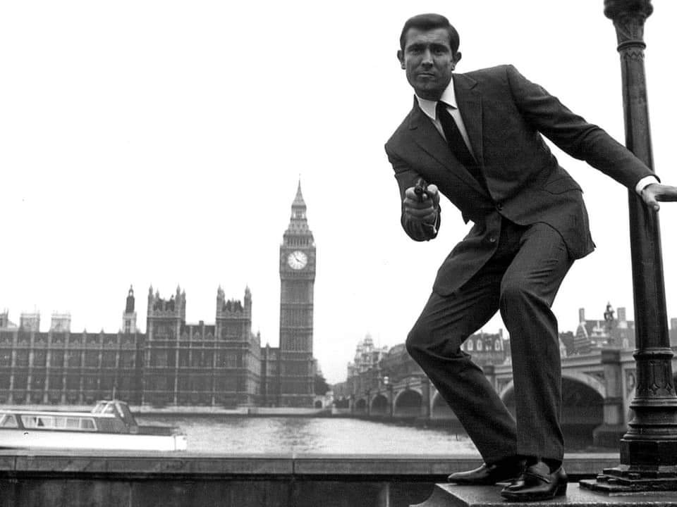 Happy 82nd birthday to George Lazenby. 