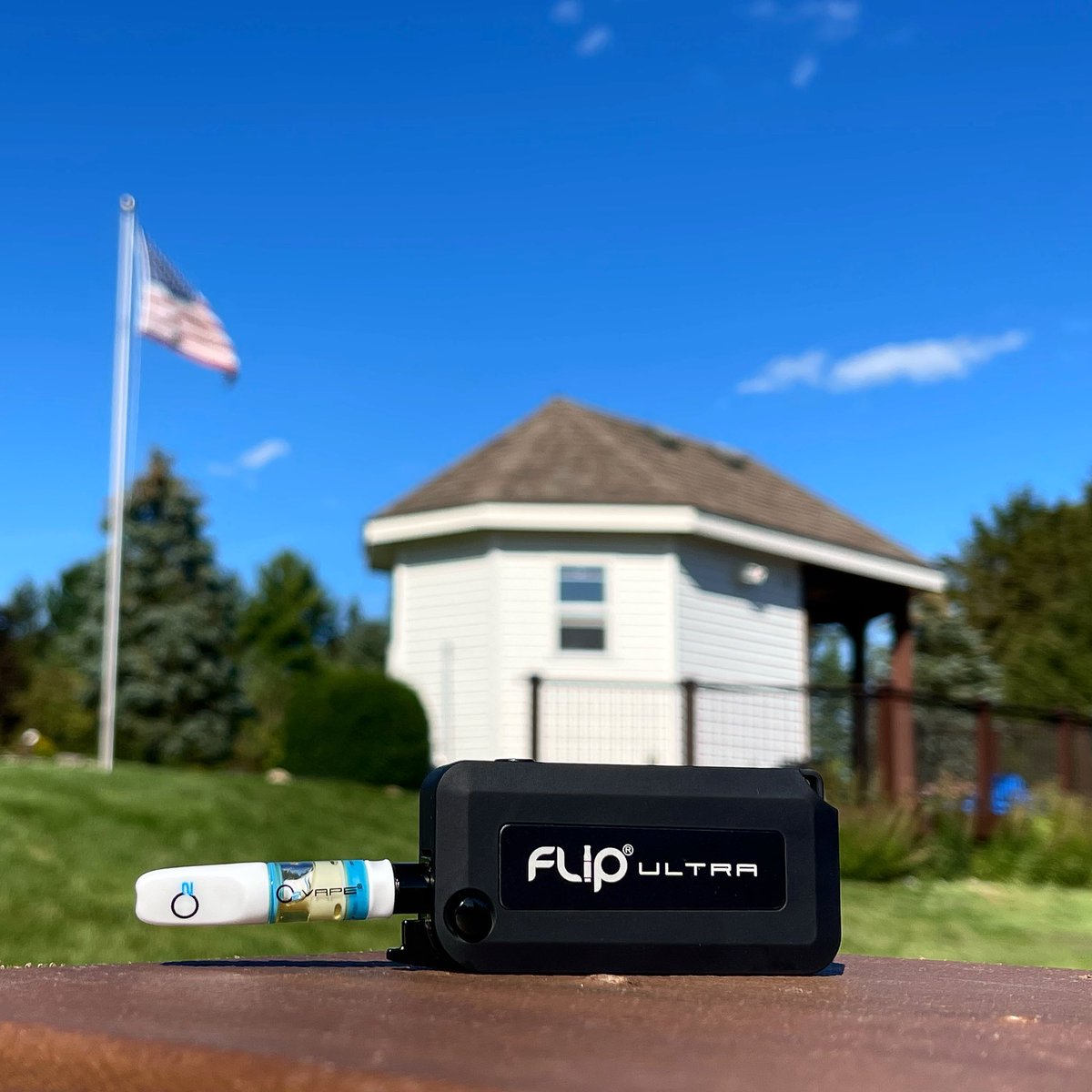 O2vape's tweet photo. Great day to flip ๐บ๐ธ Last day to save 25% off!
https://t.co/mbFhSS1obE
#o2flip #flipultra #laborday #labordayweekend #vapelife #vapefam #extracts #distillate #vapecart #vapecartridge #vapepen https://t.co/TsUPkr8QWs