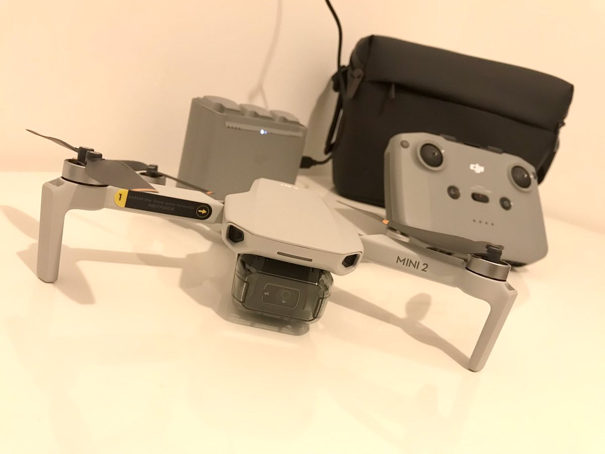 Vectorphoto's tweet photo. Great service and advice as ever from @heliguydotcom looking forward to flying our new tiny #drone and offering even more from our UAV services. https://t.co/A6LNAqpqlH #aerialphotography #photography https://t.co/UojZhqTzfZ