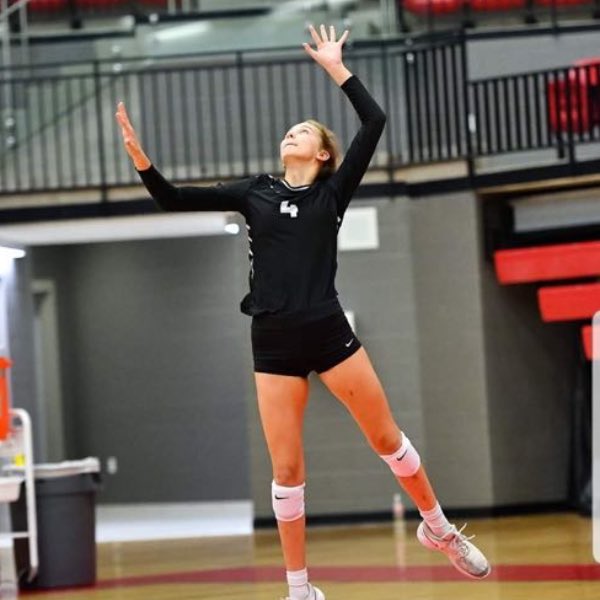 Our next finalist for the Week 2 <a href="/VistaSportMedPT/">Vista Physical Therapy and Sports Medicine</a> Athlete of the Week is Abby Hendricks from <a href="/CowgirlsVB/">Coppell Volleyball</a>!

Abby was a consistent contributor for the Cowgirls last week! She totaled 19 kills (3.2 per set), 7 digs, and finished the week with a .370 hitting avg! 

#PCtrained