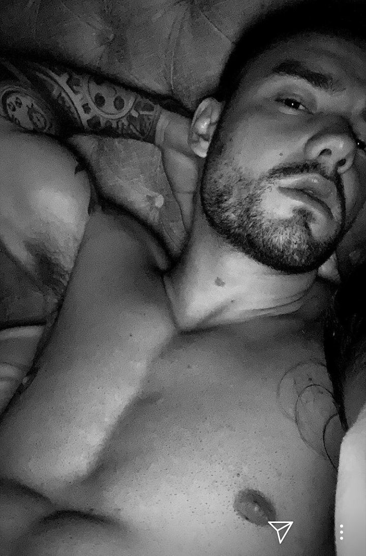lpshirtless's tweet photo. https://t.co/Vu2v8PwDUS