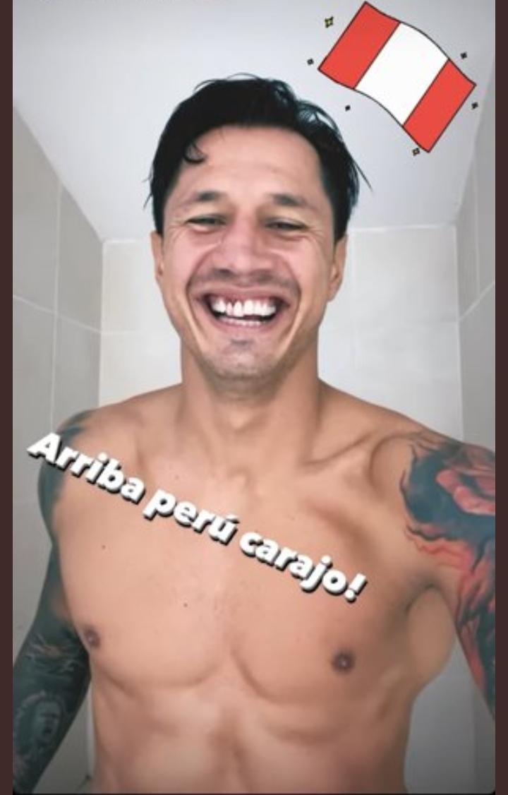 MemesVen's tweet photo. "juzgada de una manera severa

Casi le volé los dientes al jugador peruano

PERO FUE JUZGADA DE UNA MANERA SEVERA 😠"

Tomasso Rinconne Il Cagonne https://t.co/Auxa87r1Zd