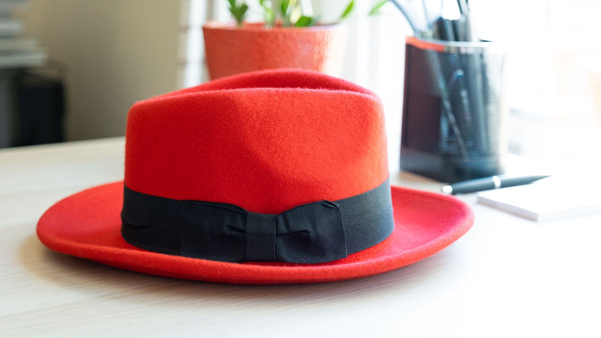 Think a #RedHat fedora is the right fit for you? Take a look at open opportunities today: redhat.com/jobs #LifeAtRedHat