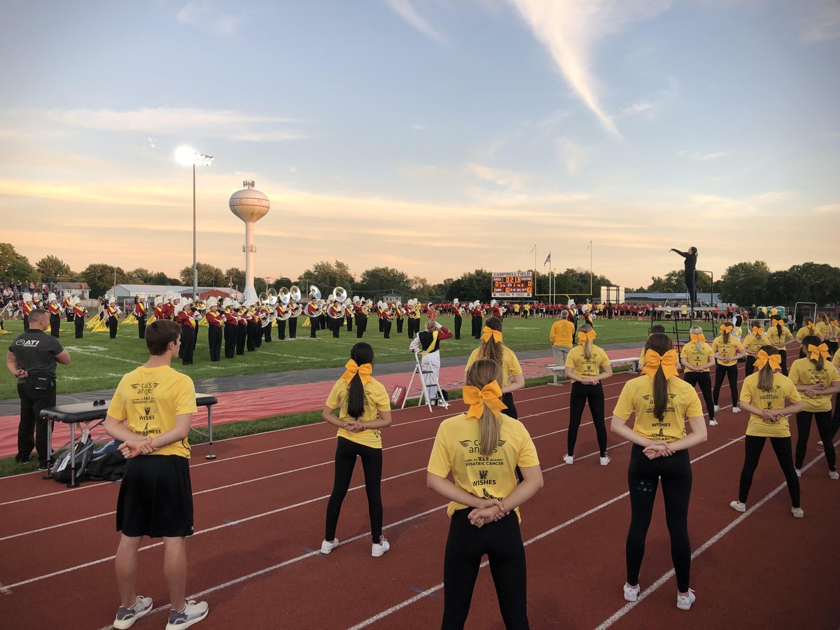 YHSAthletics115's tweet photo. In support of pediatric cancer awareness, YHS has partnered with @CalsAngels to go gold during the month of September. We will be selling t-shirts for $10 out of the Athletic office this week to wear to this Friday's #GoldOut Football Game. Join the fight &amp; go gold! #FoxPride https://t.co/ICfRFEEVEm