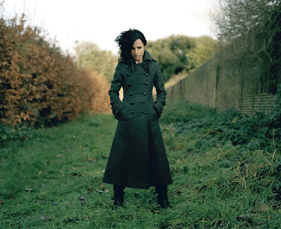 Happy posthmous 50th birthday to  former  Cranberries  frontwoman Dolores O Riordan.. 