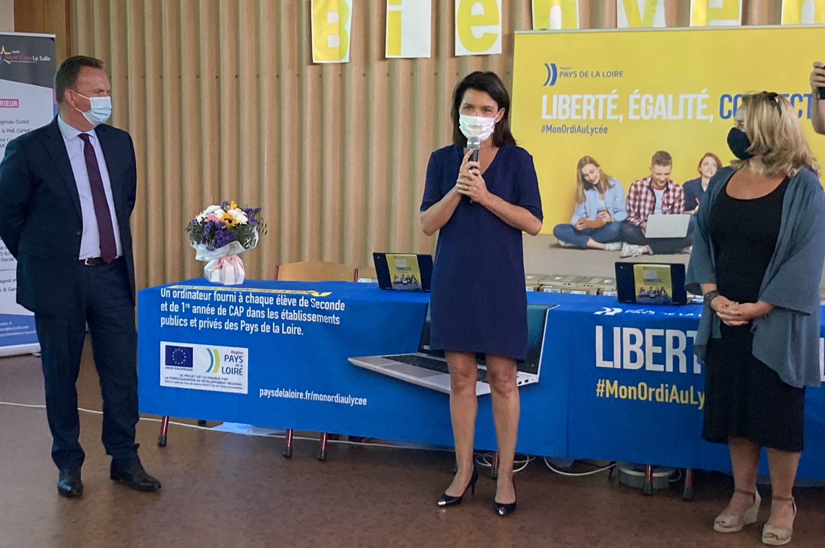 toujours un plaisir de revenir au Lycée Sacré-Coeur rue Francis Portais à Nantes... beaucoup de souvenirs dans ce lycée dont les élèves de 2nde ont reçu des mains de <a href="/C_MORANCAIS/">Christelle MORANÇAIS</a> leur ordinateur portable - "un outil génial" me confiait une élève qui se prépare à un stage Erasmus