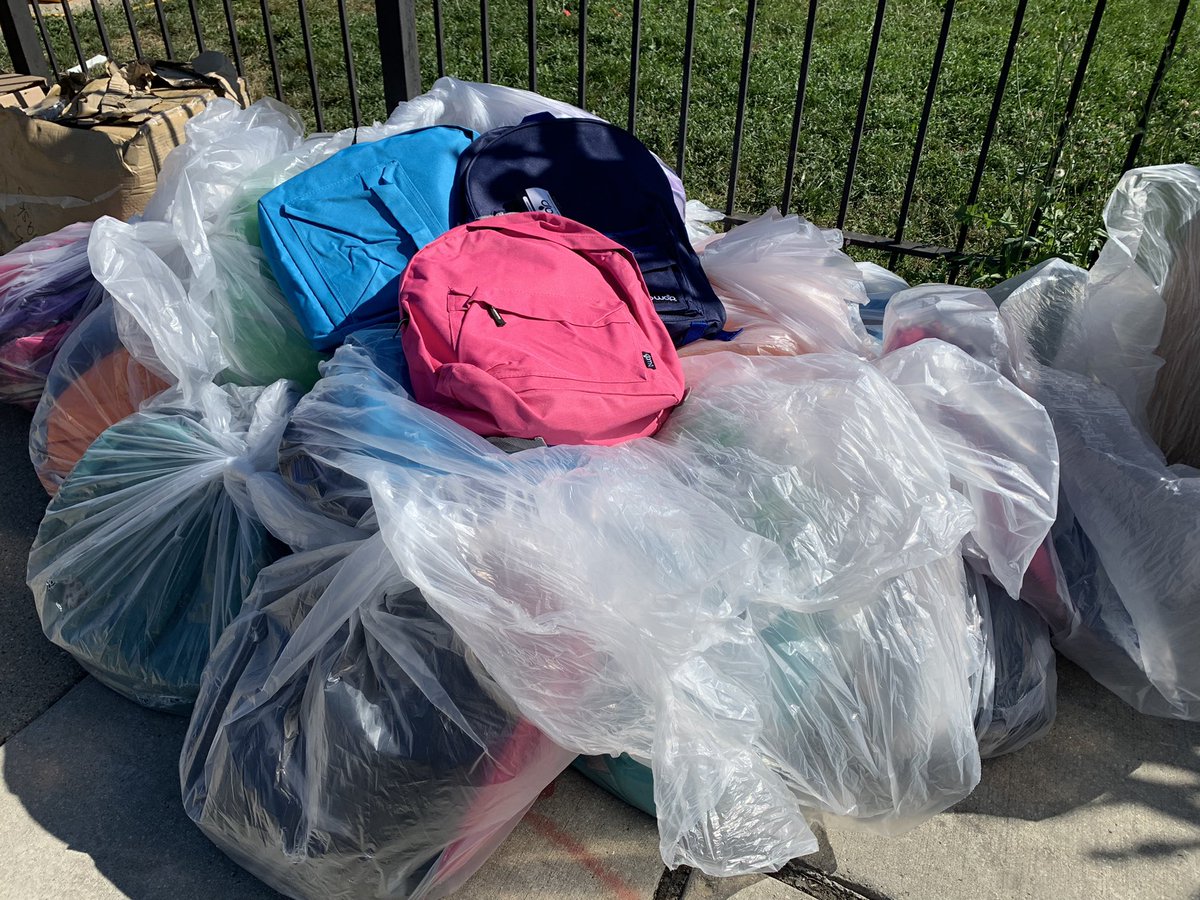 Boxing Out Negativity tweet media