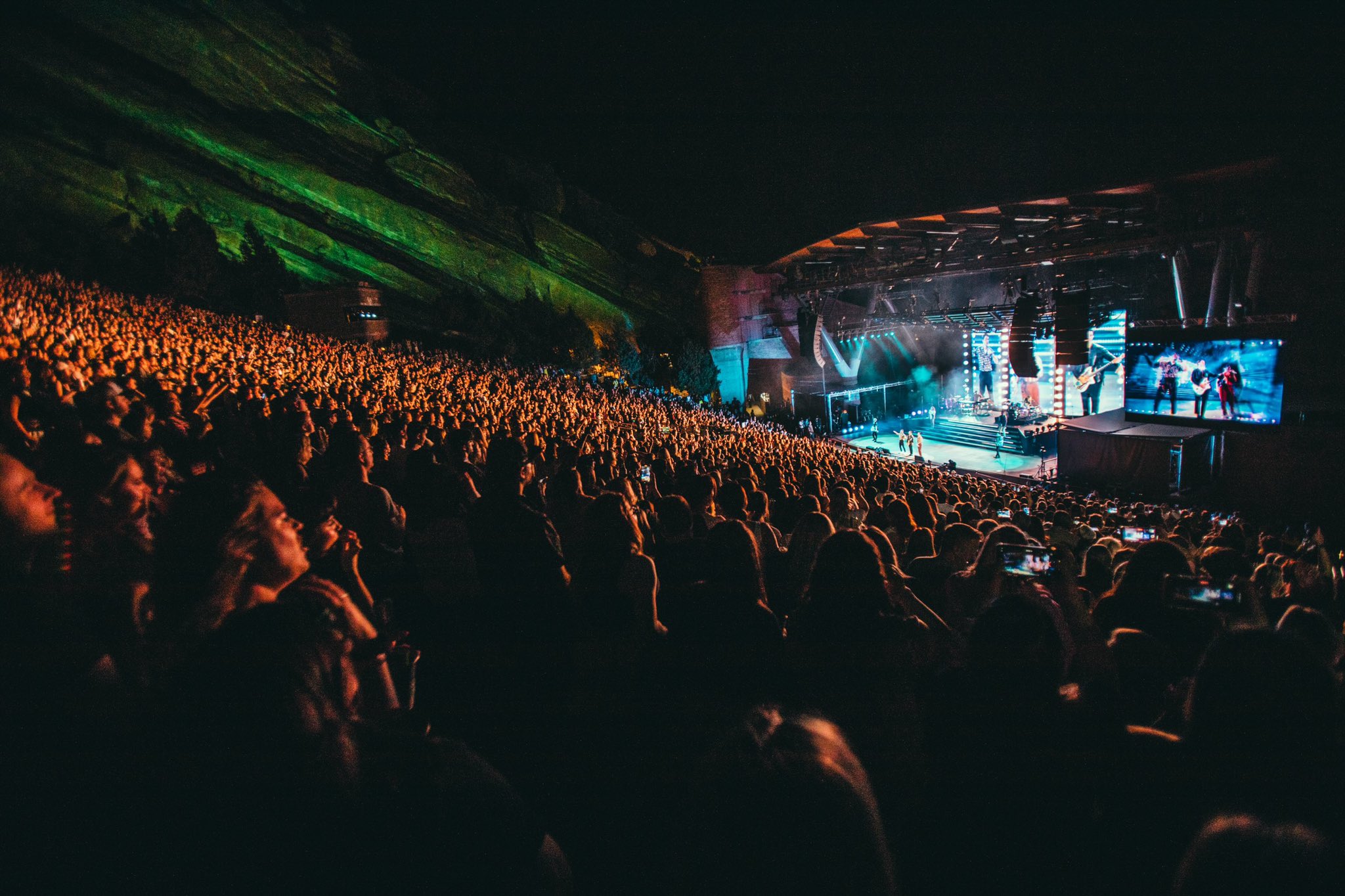 Jonas Brothers So Much Love At Red Rocks Last Night Thank You All For A Night We Ll Never Forget Rememberthistour T Co R4sf5v0u6d Twitter