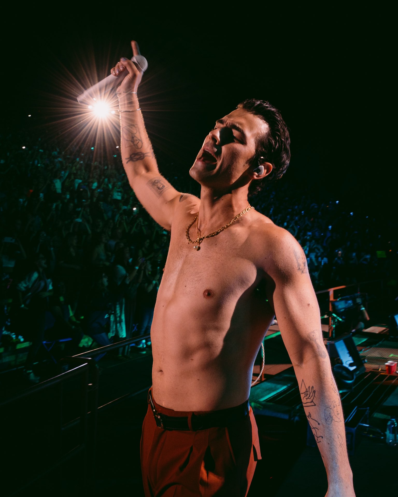 Jonas Brothers So Much Love At Red Rocks Last Night Thank You All For A Night We Ll Never Forget Rememberthistour T Co R4sf5v0u6d Twitter