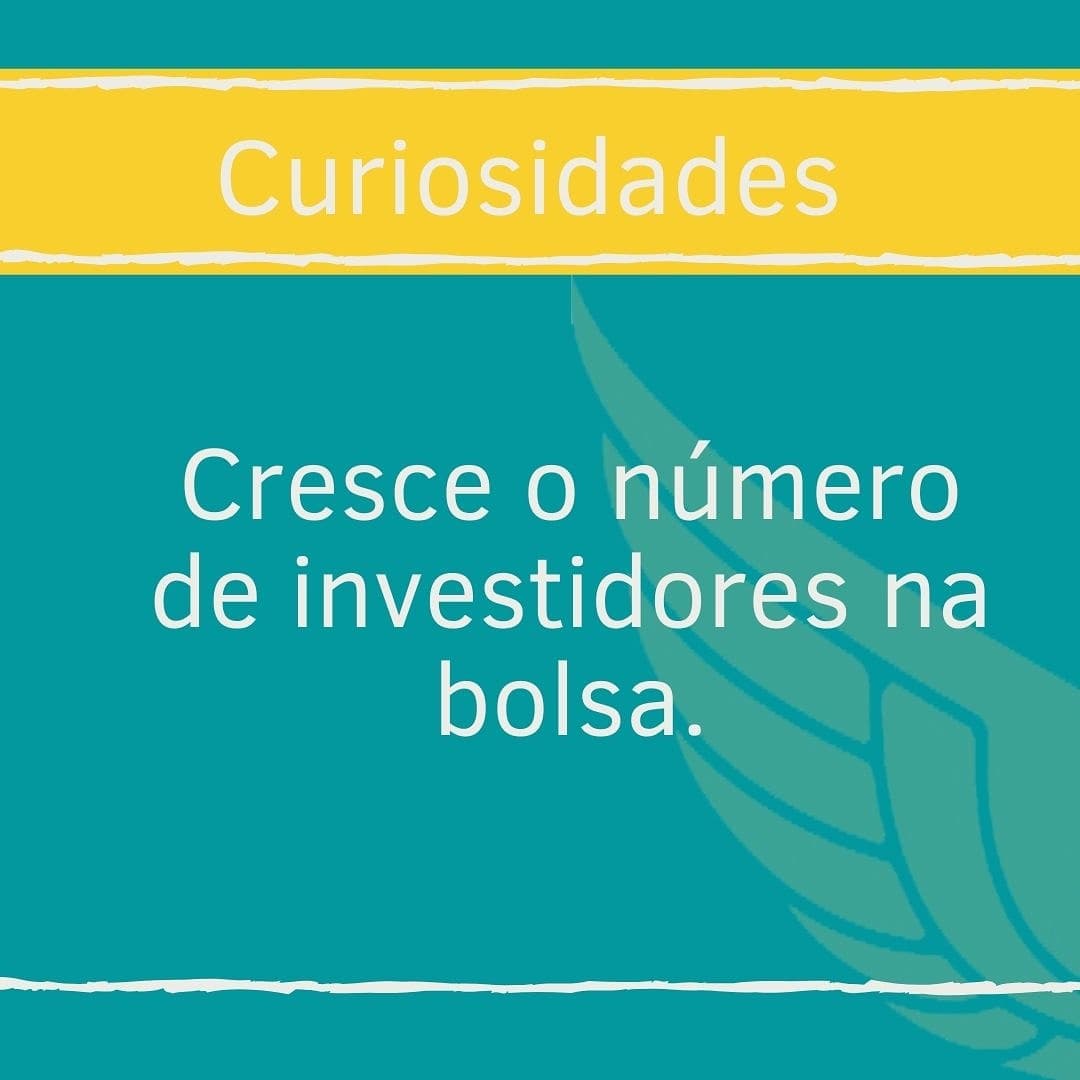 LigaPUCM3's tweet photo. Você sabia que no ano de 2020, em meio de uma pandemia, o número de pessoas físicas inscritas na Bolsa de Valores aumentou 92%, segundo a B3?

Não esqueça de compartilhar com aquele seu amigo(a) que precisa ver esse post!
.
.
.
#financas #educacaofinanceira #pucminas #pucm3 https://t.co/MLpTKRKkdU