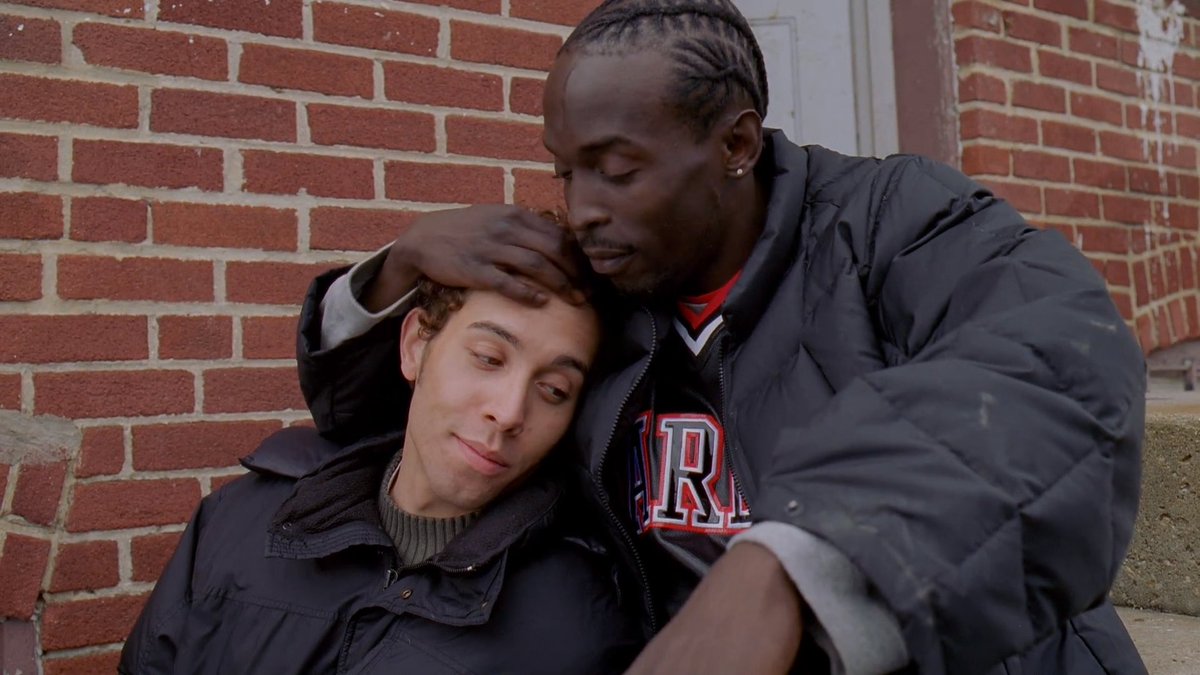 OnePerfectShot's tweet image. THE WIRE (2002)

Cinematography by Uta Briesewitz
Directed by Clement Virgo
From the episode "Old Cases"
RIP Michael K. Williams 💔