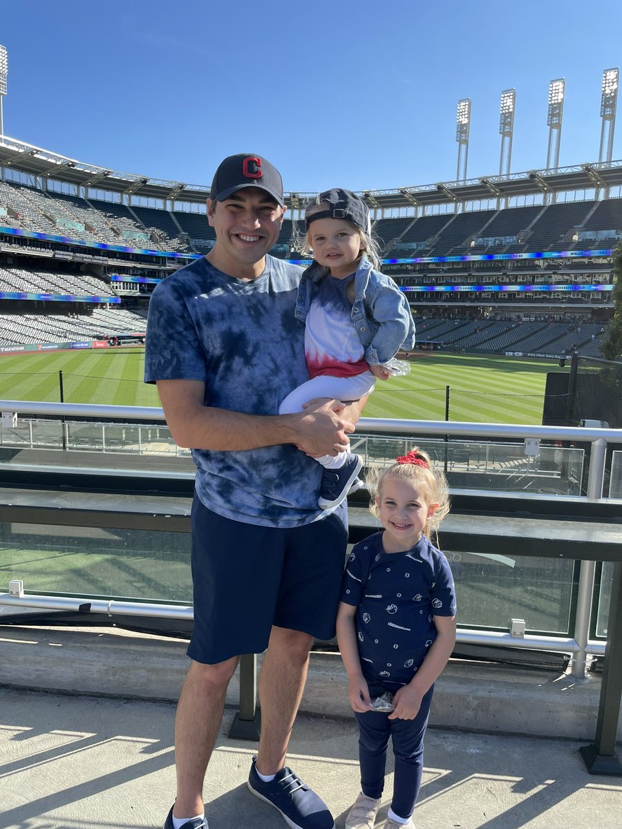 Sarah E Edington tweet media