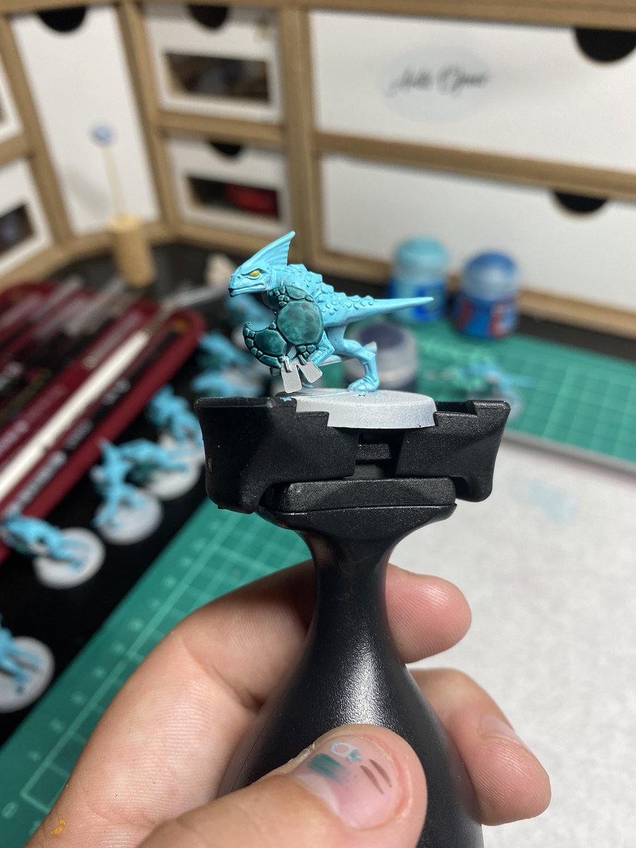 Played my first ever Aos game last Thursday at GW Dundee. Really enjoyed it so the skinks are getting the battle ready treatment for this Thursday! #Warmongers  #WarhammerCommunity