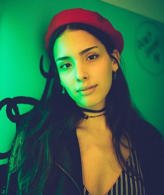 accessmelanie's tweet photo. Qual o personagem? A resposta é "Fleur". Comente com a tag '#StreamK12' https://t.co/WWo8k0gVkZ
